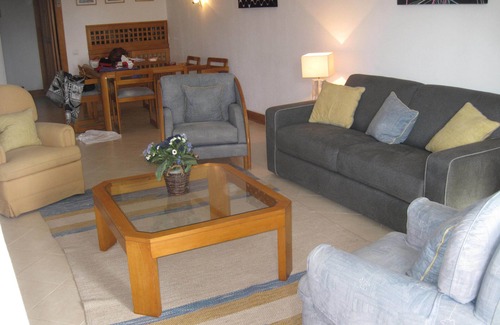 Quinta do Lago Apartment | V136- 2 bedroom apartment in Quinta do Lago by Shirley Dunne