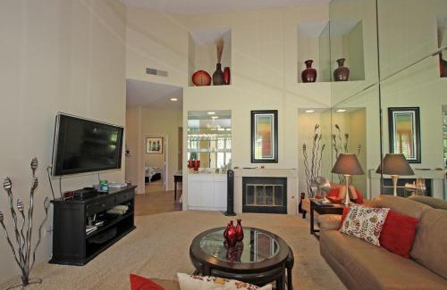 Palm Desert House | V3625 - Cottonwood Gem - Meredith Lodging