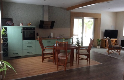 Potzlow Apartment | Vacation apartment directly on the lake with private access.
