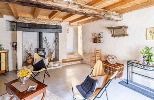 Saint-Juire-Champgillon House | Vacation Home "Gîte - Vent Dé Zen" with Private Terrace