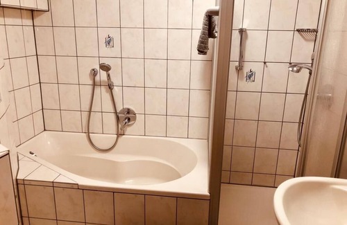 Idar-Oberstein Apartment | Vacation and fitters' apartment (ground floor) "Am Brückchen"