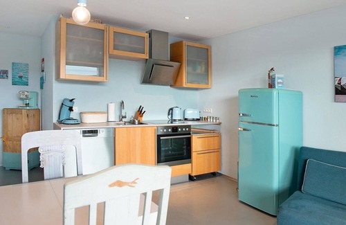 Ludwigshafen Apartment | Vacation apartment/apartment for 4 guests with 65m² in Bodman-Ludwigshafen (166316)