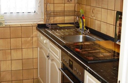 Bad Honnef Condo | Vacation apartment 1 - 7 persons, 56 - 86 m², 1 - 3 bedrooms, parking, Wi-Fi