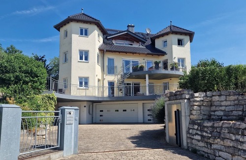 Absberg Apartment | Vacation apartment (140sqm) with two bedrooms and whirlpool bathtub