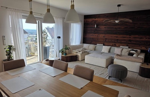 Absberg Apartment | Vacation apartment (140sqm) with two bedrooms and whirlpool bathtub
