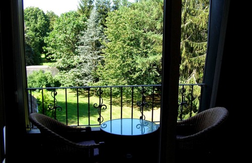 Bad Steben Apartment | Vacation apartment 6 - OG 2 garden side - Park-Villa in Bad Steben