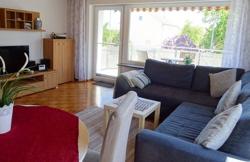 Asch Apartment | Vacation apartment, 75 sqm, 3 bedrooms, large balcony, max. 2-4 persons