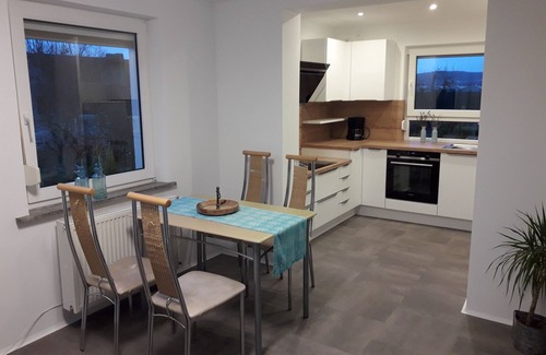 Karlburg Apartment | Vacation apartment 80 m² in the beautiful Main valley, large garden with seating