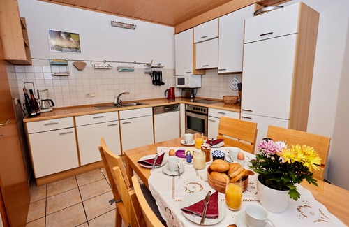 Bettenfeld Apartment | Vacation apartment/apartment for 3 guests with 60m² in Bettenfeld (66200)