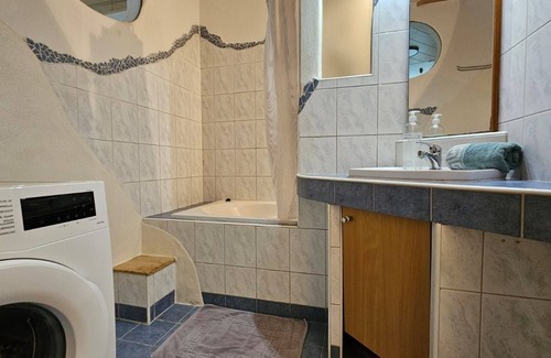 Sankt Polten Apartment | Vacation apartment/apartment for 8 guests with 94m² in St. Pölten (273372)