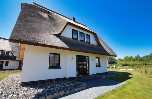 Dranske Apartment | Vacation apartment/apartment for 2 guests with 50m² in Dranske (169910)