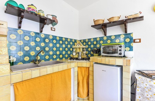 Rio Marina House | Vacation Apartment "Casa Vacanze Iosè" with Sea View