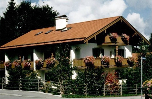 Bad Kohlgrub Apartment | Vacation apartment no. 5 (1 bedroom) - House Marina