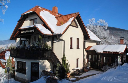 Rauenstein Apartment | Vacation apartment Panorama - Holiday apartment