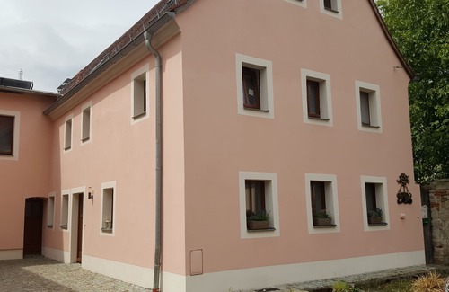 Maxen Apartment | Vacation apartment in a farmhouse in beautiful Maxen in Müglitztal, near Dresden.