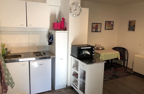 Burgau Apartment | Vacation apartment in Burgau with a personal ambience