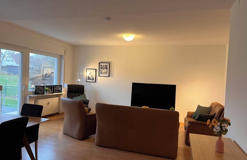 Niestetal Apartment | Vacation apartment in Niestetal Heiligenrode (near SMA) with parking space and balcony