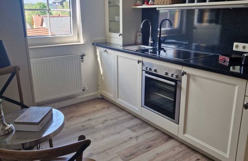 Klettbach Apartment | Vacation apartment with fully equipped kitchen, extra bedroom & bathtub in the bathroom