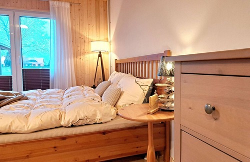 Uplengen Apartment | Vacation apartment Zwischen Moor & Meer - Holiday apartments between moor & sea 35529