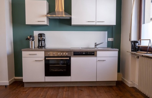 Guels Apartment | Vacation at the winery - vacation apartment "Bienengarten" in Koblenz