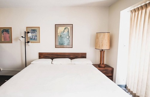 Waikiki Hotel | Vacation Day Is Always A Great Idea! 2 Sleek Units, Pool, Near Waikiki Beach