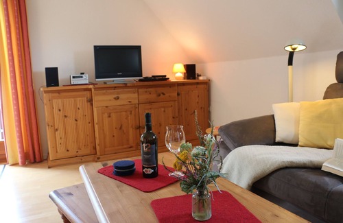 Schieder-Schwalenberg Apartment | Vacation apartment Am SchiederSee - Fewo Am SchiederSee