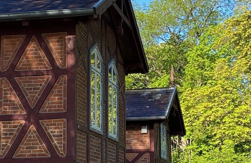 Stintenburg House | Vacation home at the Schaalsee the bridge house. A dream of peace and serenity.