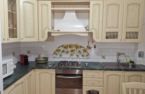 Nettuno Apartment | Vacation home 5 minutes from the sea. Ferienhaus 5 Minuten vom Meer entfernt.