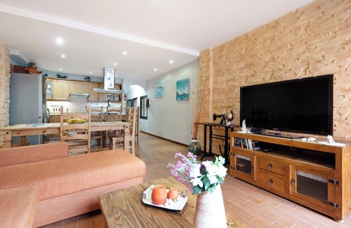 Playa San Juan House | Vacation Home 'Brisa Del Mar' with Sea View, Private Terrace and Wi-Fi