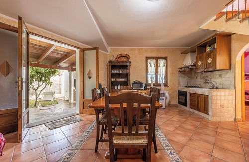 Calasetta House | Vacation Home Casa Giovanna e Antonio with Sea View, A/C, Terrace & Garden