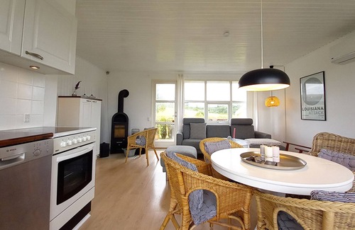 Broager House | Vacation home close to the beach with oven and WLAN just over the border