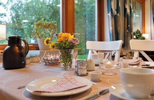 Goltoft House | Vacation Home "Nr 4 Goltoft-Schlei" with Wi-Fi, Garden & Terrace