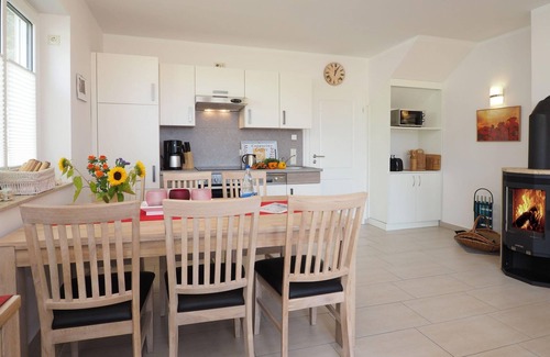 Korswandt House | Vacation home Birgit 6i - Family accommodation with fireplace