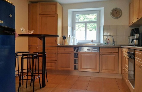 Zweifelscheid House | Vacation home Eifellandhaus (up to 21 persons) - South Eifel Family- u.