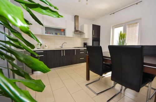 Podgradina House | Vacation home Elena by Interhome