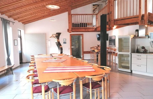 Zweifelscheid House | Vacation home Engelsdorf (up to 27 pers.) - South Eifel family and group vacation homes
