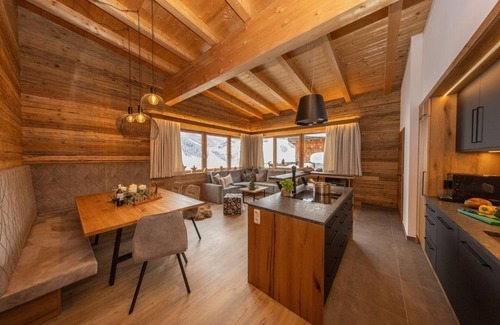 Hinterglemm House | Vacation home for 10 guests with 120m² in Hinterglemm (273720)