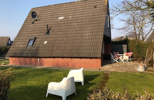 Westeraccumersiel House | Vacation home for 4 guests with 70m² in Dornum (295551)