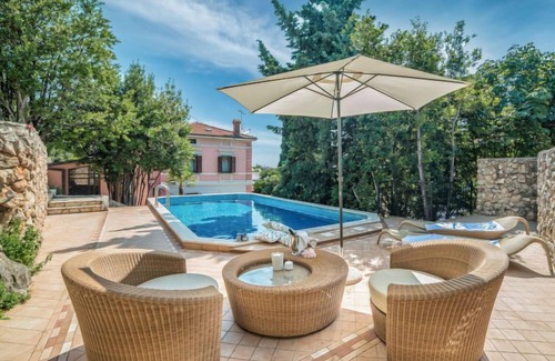 Obrs House | Vacation home Maria by Interhome