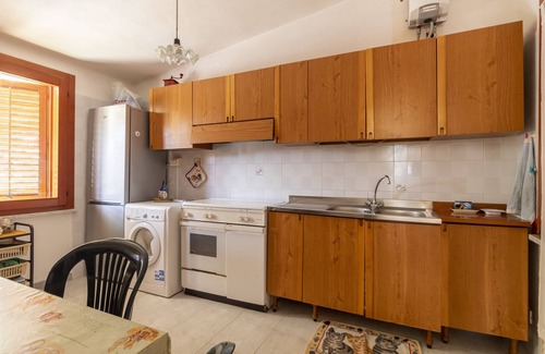 Cava dʼAliga House | Vacation Home in Cava D'Aliga Close to the Sea with Private Terrace & Garden