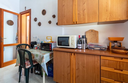 Cava dʼAliga House | Vacation Home in Cava D'Aliga Close to the Sea with Private Terrace & Garden