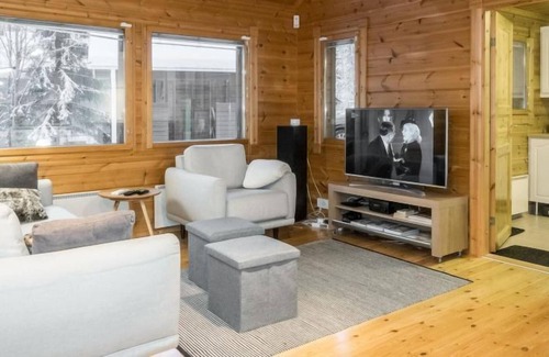 Oulu House | Vacation home Kanervarinne in Haukipudas - 6 persons, 1 bedrooms