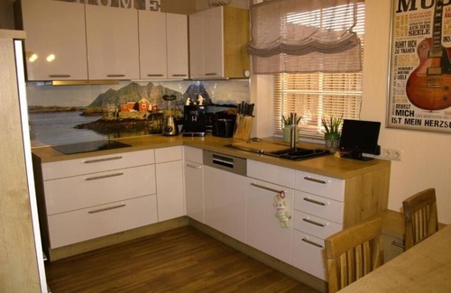 Rostock House | Vacation home Meerzeit near Warnemünde, family home, shopping center nearby