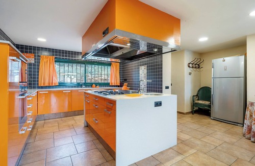 Alforja House | Vacation Home "Mas Lucena" with Private Pool, Private Terrace & Wi-Fi