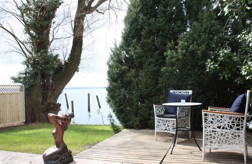 Bad Saarow Apartment | Vacation home Nixe - Ferienhof Löschebrand