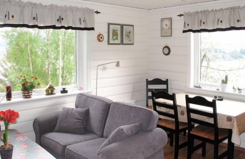 Etne House | Vacation home Panorama 4 (FJH304) in Etne - 4 persons, 1 bedrooms