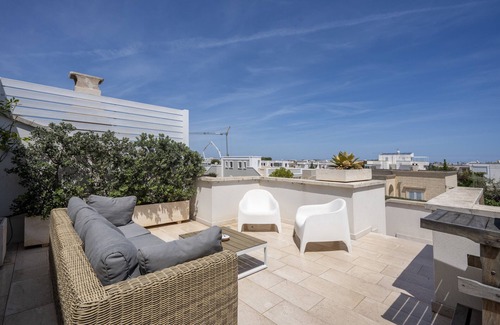Savelletri House | Vacation Home "Rooftop Gallery, Savelletri" with Sea View, Private Terrace & Wi-Fi