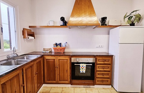 Alayor House | Vacation Home “Santa Brígida” with Sea View, Pool, Wi-Fi, Balcony, Terrace & Garden