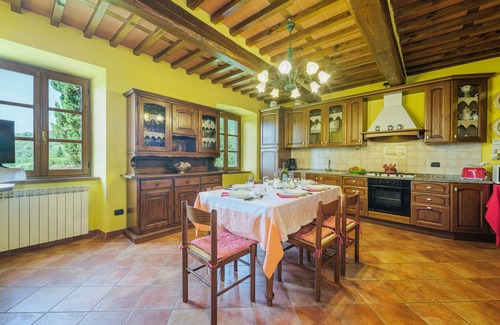 Gello House | Vacation home Sara by Interhome