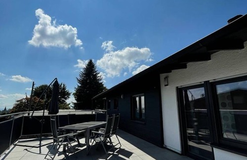Seck Apartment | Vacation home, shower and bath, WC, 3 bedrooms - Haus Elfriede